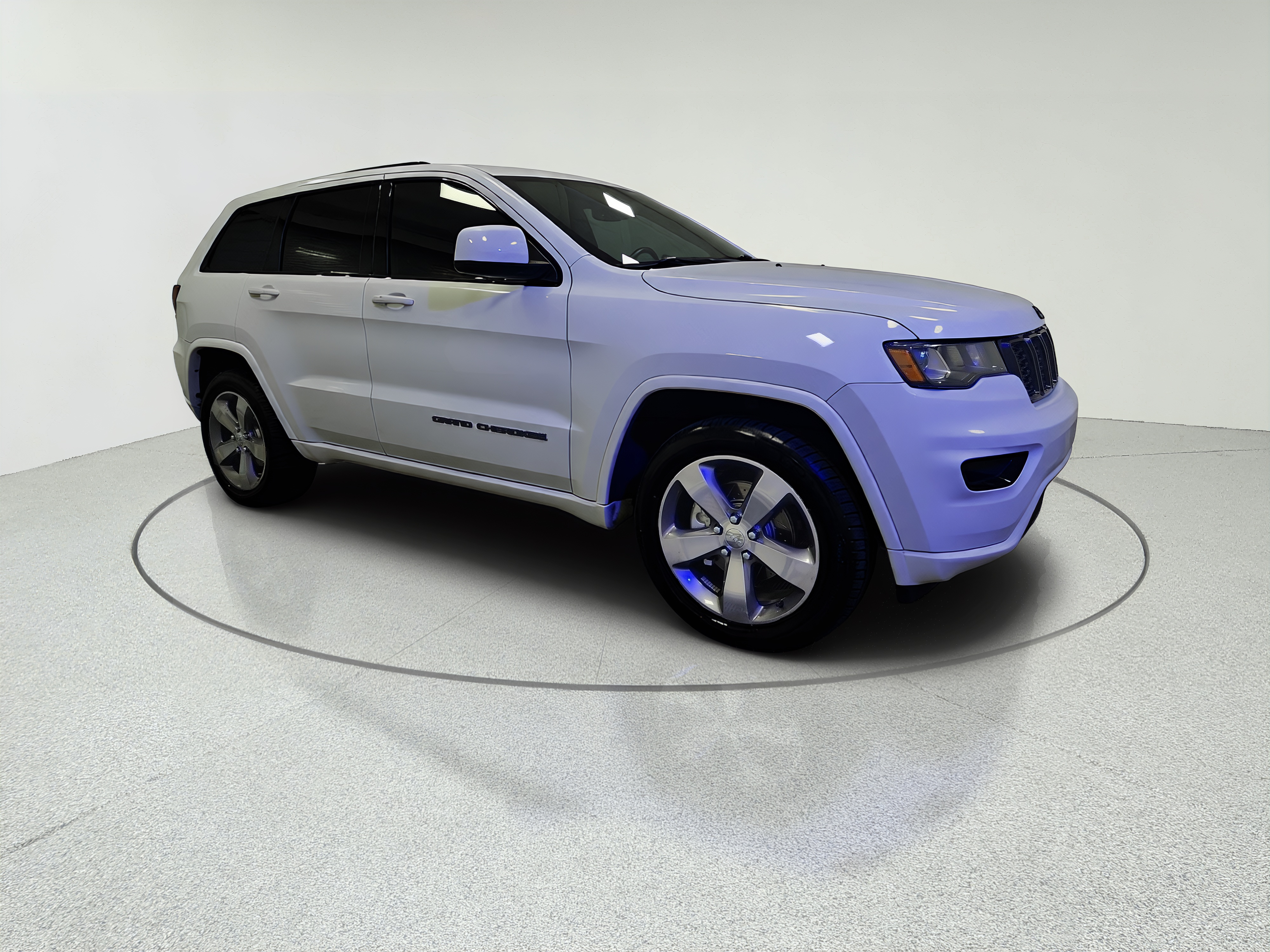 2018 Jeep Grand Cherokee Altitude 4WD's photo