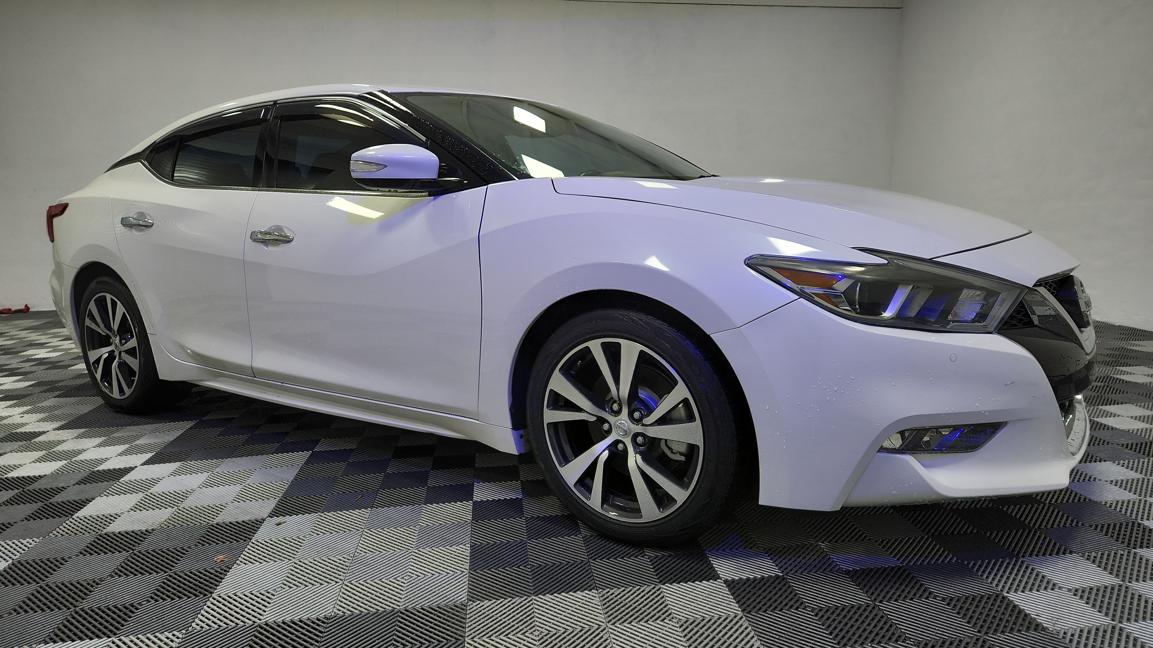 2017 Nissan Maxima 3.5 SV FWD Major World