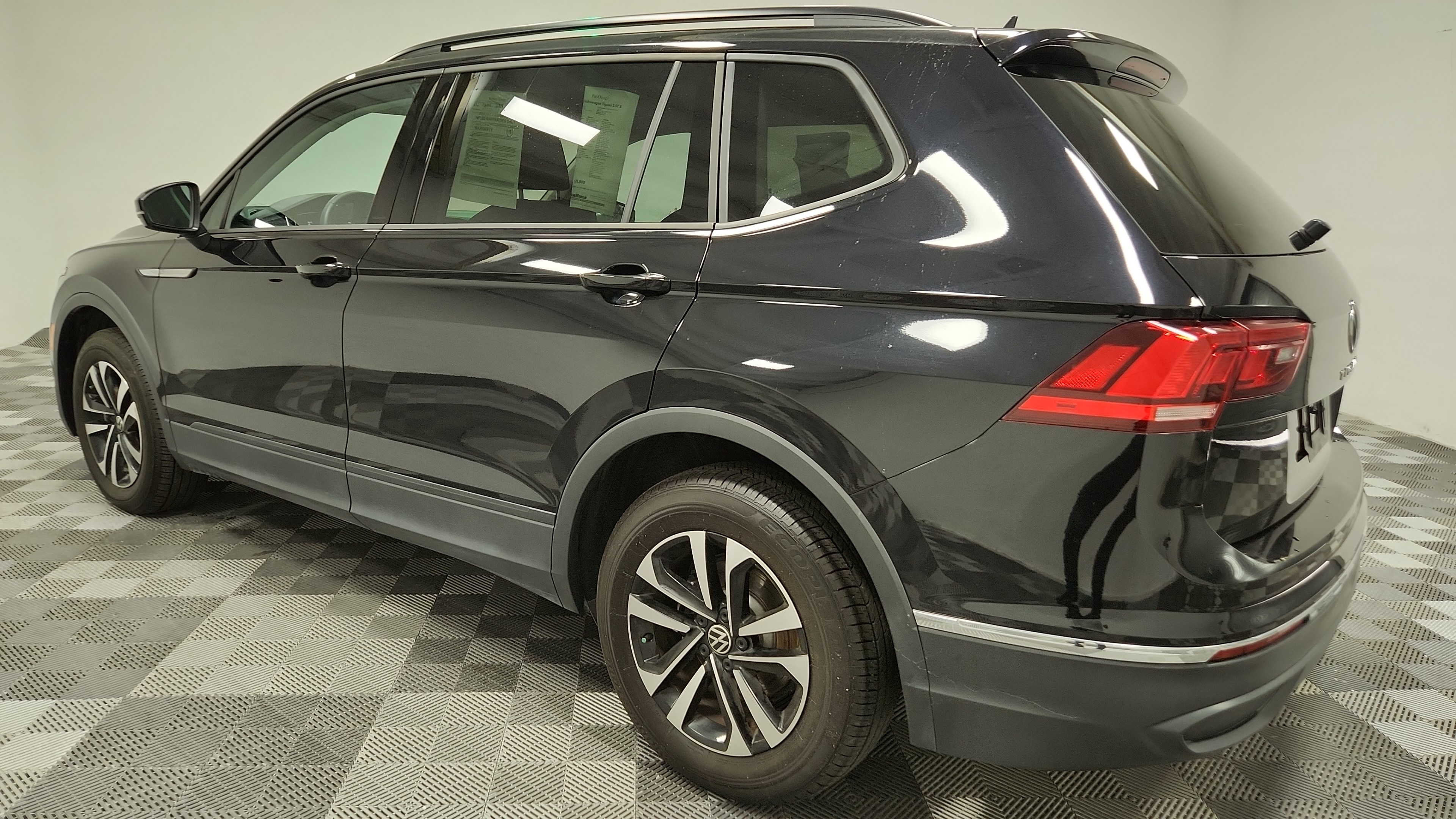2023 Volkswagen Tiguan 2.0T S FWD - Major World