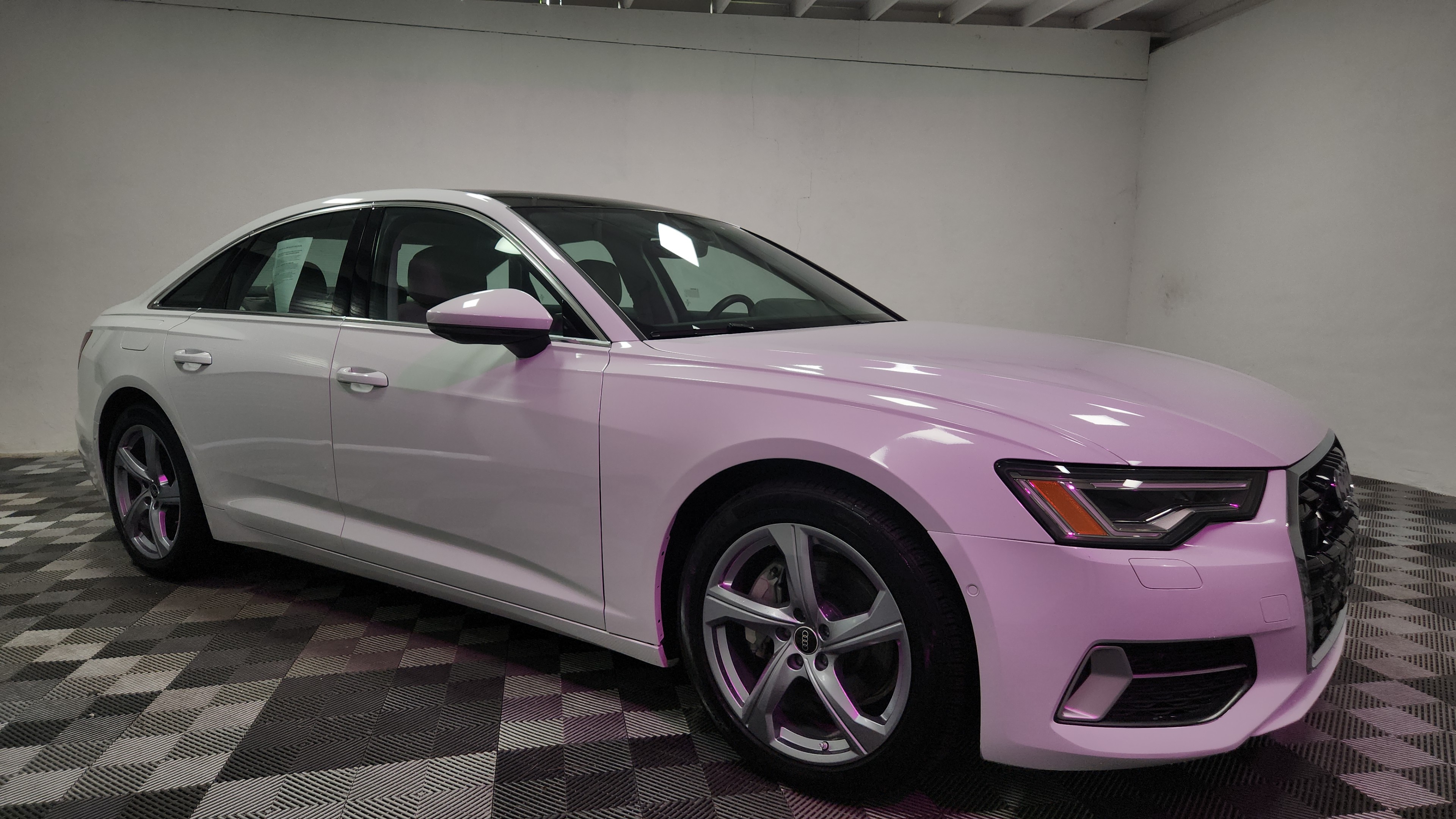 WAUE3BF29RN039460-2024-Audi-A6