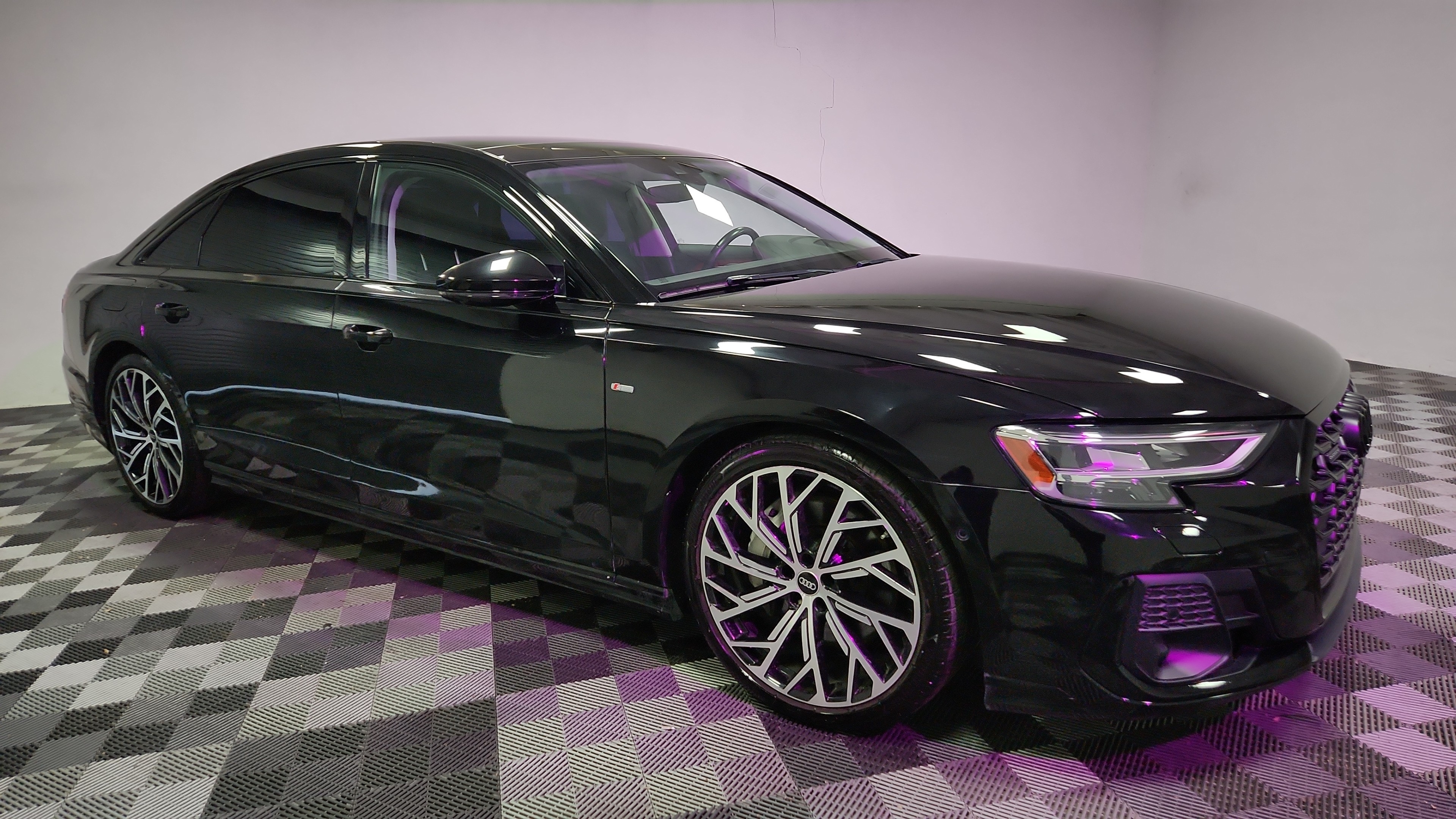 2022 Audi A8